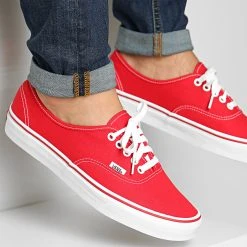 Meilleure affaire 😉 Baskets Authentic EE3RED1 Red de Vans ✔️