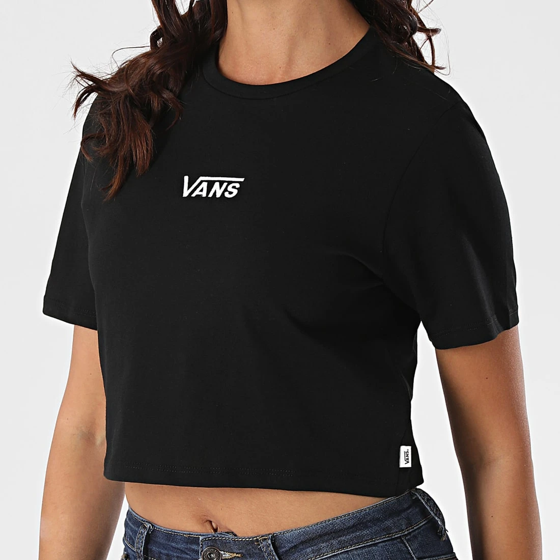 Grosses soldes 🤩 Tee Shirt Crop Femme Flying A54QU Noir de Vans 👏
