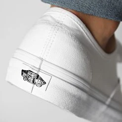 Le moins cher ✨ Baskets Authentic 00EE3W001 True White de Vans ✔️ -Vans Soldes Boutique vans 226863 00EE3W001 TRUE WHITE 20200810T141307 04