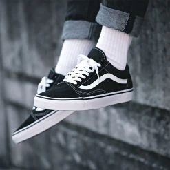 Nouveau 😍 Baskets Old Skool D3HY28 Black White de Vans 🥰 -Vans Soldes Boutique vans 24296 VANS VN 0 D3HY28 BLACK WHITE 20200402T121943 05