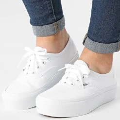 Tout neuf 🧨 Baskets Femme Authentic Platform A3AV8W001 True White de Vans ⭐