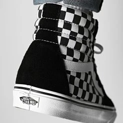 Meilleure affaire ❤️ Baskets Sk8 Hi 32QGHRK Checkerboard Black True White de Vans 🎁 -Vans Soldes Boutique vans 248219 A32QGHRK1 BLK TRUE WHT 20210202T144345 04