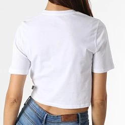 Meilleure affaire 🎁 Tee Shirt Crop Femme VN0A54QUWHT Blanc de Vans 🛒 -Vans Soldes Boutique vans 269467 VN0A54QUWHT 20210625T163844 04