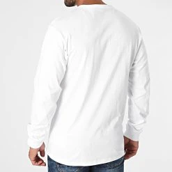 Grosses soldes 😍 Tee Shirt Manches Longues Off The Wall A4TUR Blanc de Vans 🔔 -Vans Soldes Boutique vans 269468 VN0A4TURWHT1 20210609T162309 04