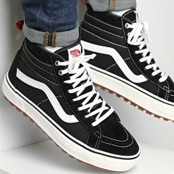 Remise ✨ Baskets Sk8 Hi MTE HZY6BT Black True White de Vans ⌛