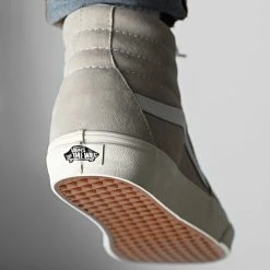 Meilleure vente ⌛ Baskets Sk8 Hi JMJ94V Suede Otmeal Snow White de Vans 🎉 -Vans Soldes Boutique vans 295445 A5JMJ94V1 20211227T155538 04