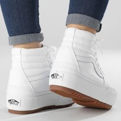 Offres 👏 Baskets Femme Sk8-Hi Stacked BTWL5R Canvas True White de Vans 🛒 -Vans Soldes Boutique vans 299830 A4BTWL5R1 20220204T154836 04