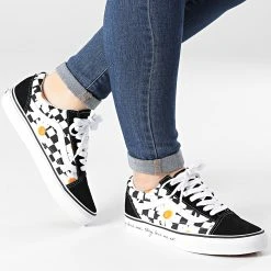 Promo ✨ Baskets Femme Old Skool KRFB0B LoveMeLoveMeNot Black True White de Vans ❤️ -Vans Soldes Boutique vans 305132 A5KRFB0B1 20220228T160428 03