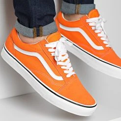 De gros ⭐ Baskets Old Skool 5KRFAVM Orange Tiger True White de Vans ✔️