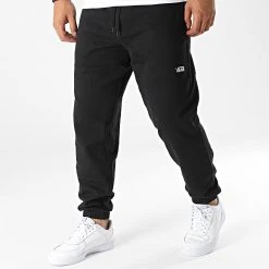 Acheter ⭐ Pantalon Jogging A7YDT Noir de Vans 🎉