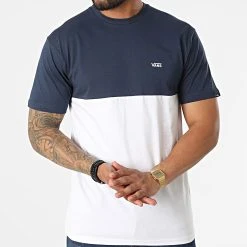Offres ⌛ Tee Shirt A3CZD Blanc Bleu Marine de Vans 🎉 -Vans Soldes Boutique vans 323807 A3CZD K9T 20220617T151219 03