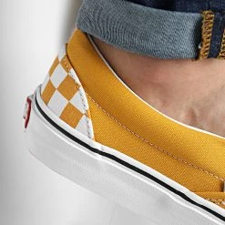 Le moins cher 🔔 Baskets Classic Slip-On 5JMHF3X Color Theory Checkerboard de Vans 🎉 -Vans Soldes Boutique vans 324399 A5JMHF3X1 20220621T123516 03