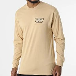 Coupon 🤩 Tee Shirt Manches Longues Full Patch Back A2XCM Sable de Vans 🎉