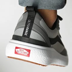 Vente flash 😀 Baskets Ultrarange Exo 4U1K1N6 Pewter Black de Vans ⭐ -Vans Soldes Boutique vans 333931 A4U1K1N61 20220824T154550 04