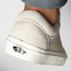Meilleur prix 🤩 Baskets Old Skool 38G19G9 Suede Marshmallow Snow de Vans ❤️ -Vans Soldes Boutique vans 334554 A38G19G91 20220830T152332 04