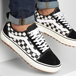 Coupon ✨ Baskets Old Skool MTE 5I12A04 Black White Checkerboard de Vans ⭐