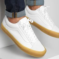 Meilleur prix ❤️ Baskets Style 36 54F1WHT Gum White de Vans ⌛