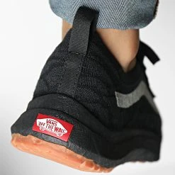 De gros 🌟 Baskets Ultrarange Vr3 A4BXBH7I1 Black Pirate Black de Vans 👍 -Vans Soldes Boutique vans 338394 A4BXBH7I1 20220922T161608 04