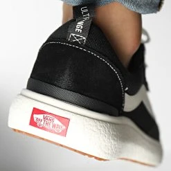 Tout neuf ✨ Baskets Ultrarange Exo A4UWM1KP1 Black Marshmallow de Vans ✨ -Vans Soldes Boutique vans 338908 A4UWM1KP1 20220922T160837 04