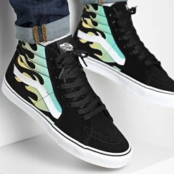 Offres 🛒 Baskets Sk8 Hi A7Q5NBZW1 Glow Flame Black White de Vans 🧨