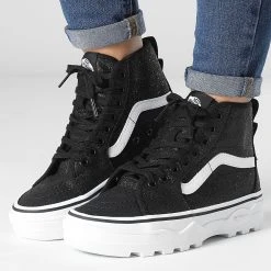 De gros 😉 Baskets Sentry Femme Sk8 Hi 4BVW6BT Glitter Black True White de Vans 😉
